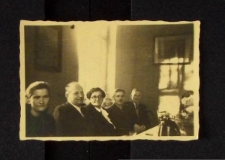 [Maria Grzegorzewska (w środku) w Wejherowie, 26 marca 1949 r.]
